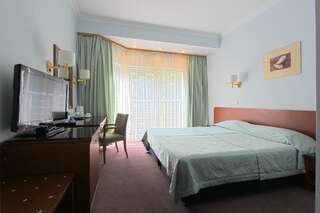 Гостиница Wellness SPA Отель Море Алушта Стандартный двухместный номер с 1 кроватью-4