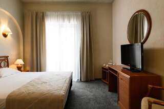 Гостиница Wellness SPA Отель Море Алушта Двухместный номер эконом-класса с 1 кроватью или 2 отдельными кроватями-2