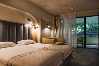 Гостиница Wellness SPA Отель Море Алушта Двухместный номер эконом-класса с 1 кроватью или 2 отдельными кроватями-4